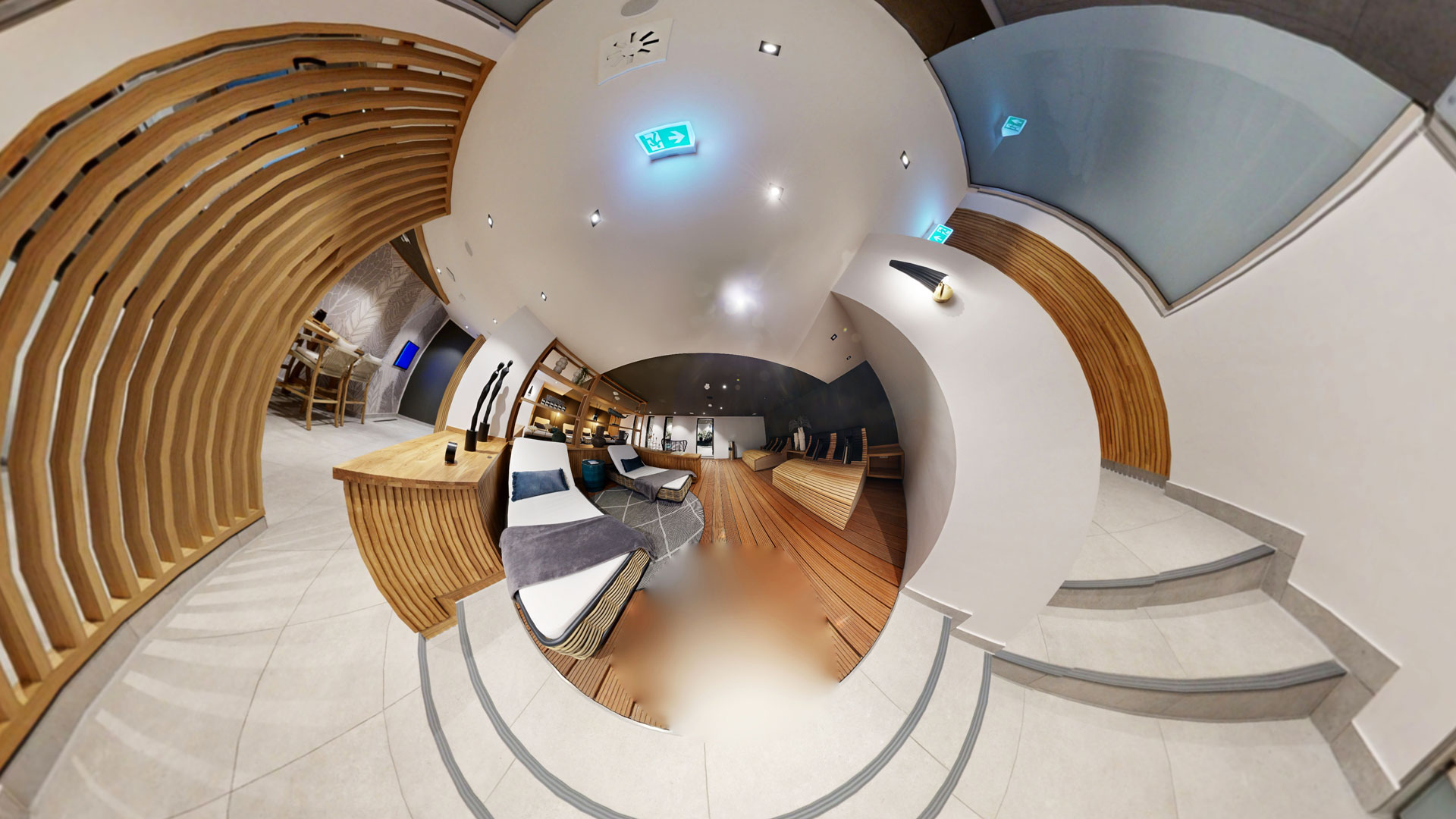 Ein 360-Grad-Rundgang erhöht die Sichtbarkeit bei Google, schafft Vertrauen, spart Zeit und beeindruckt auf Website und Social Media.